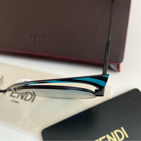 FENDI 53mm Cat Eye Sunglasses NEW! AUTHENTIC! - Picture 8 of 12
